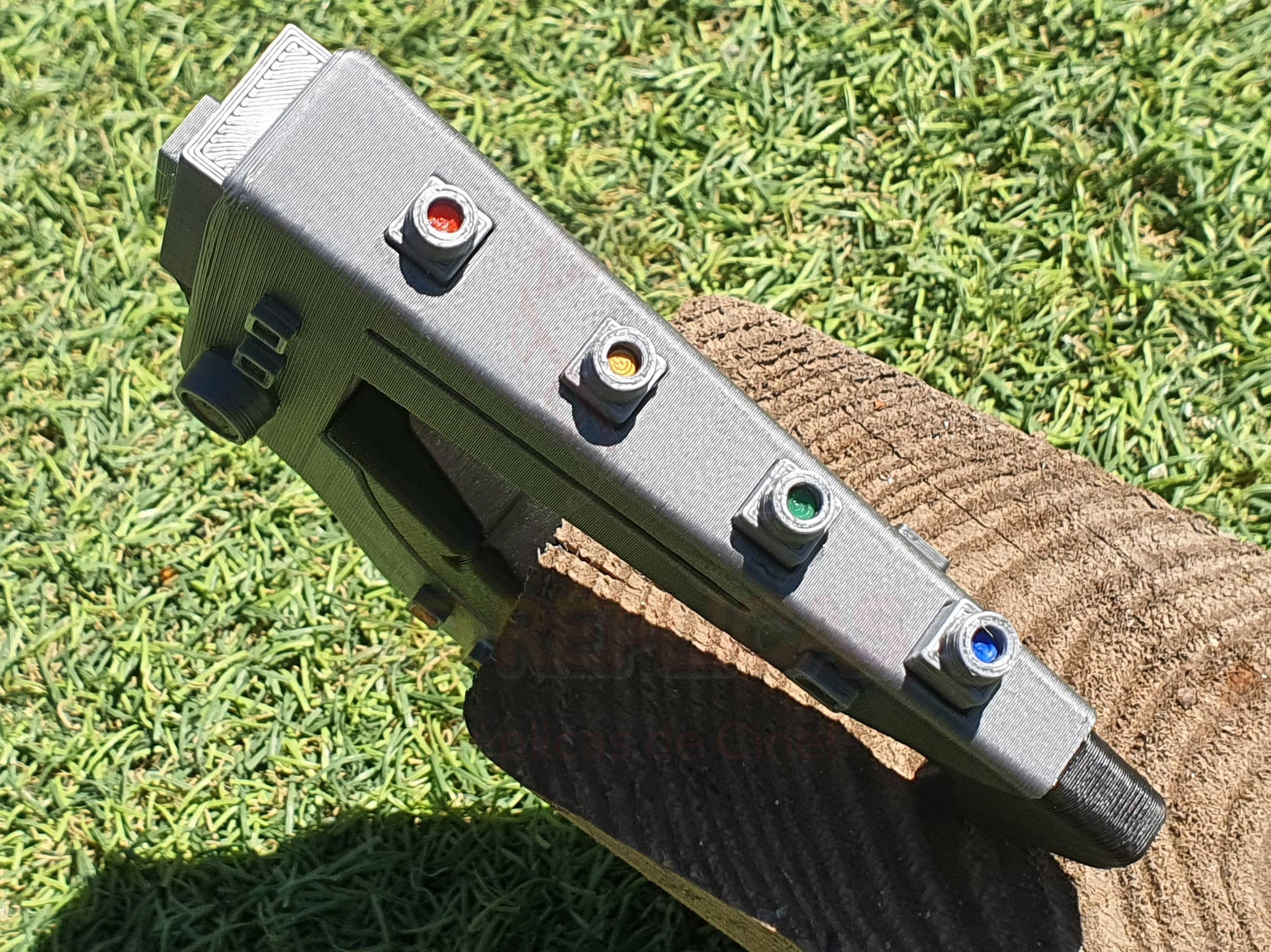 Space 1999 Stun Gun Prop Replica Pistol Cosplay Blaster