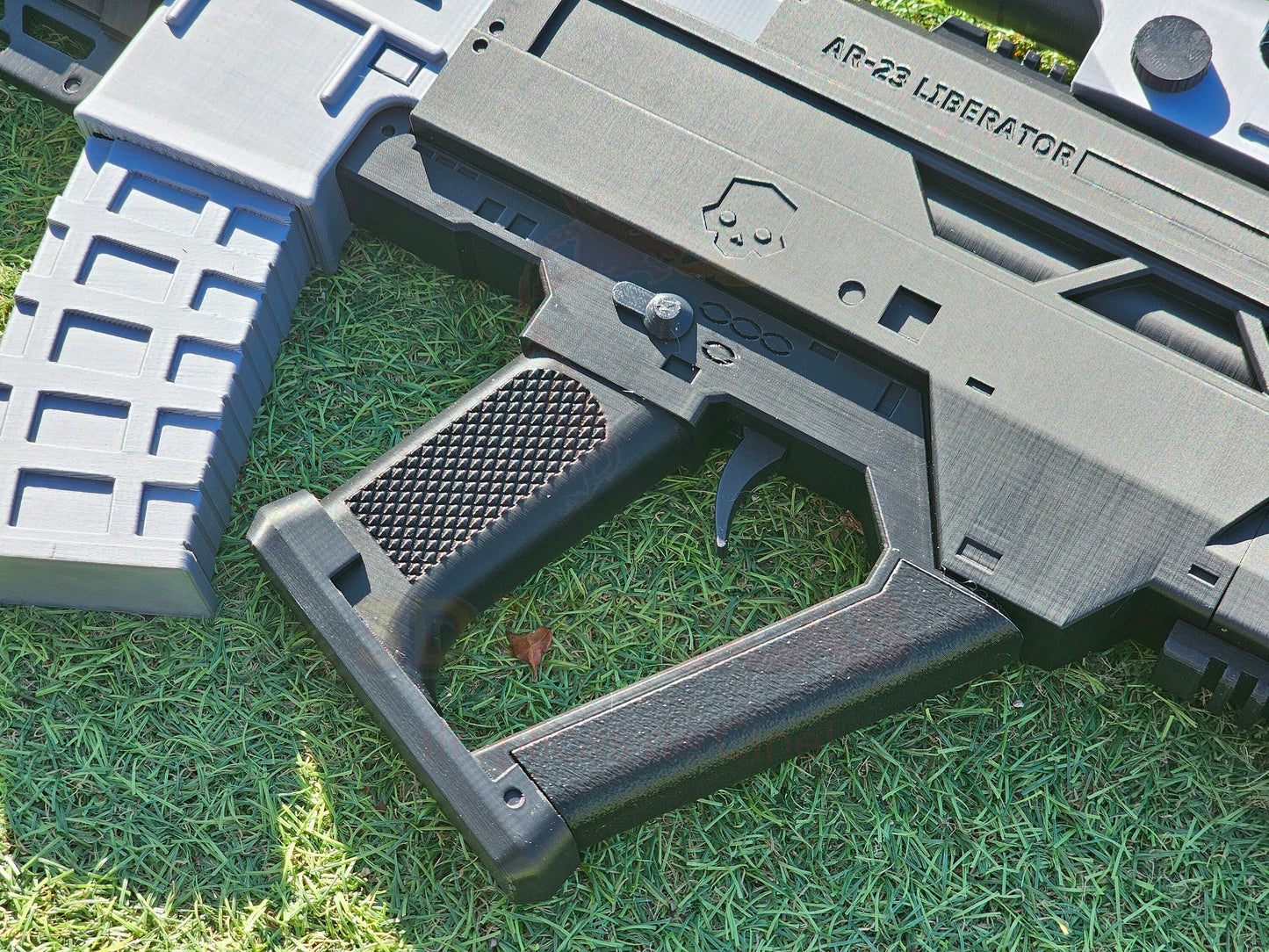 AR-23 Liberator Assault Rifle Gun Prop Replica Blaster SMG Helldivers Cosplay