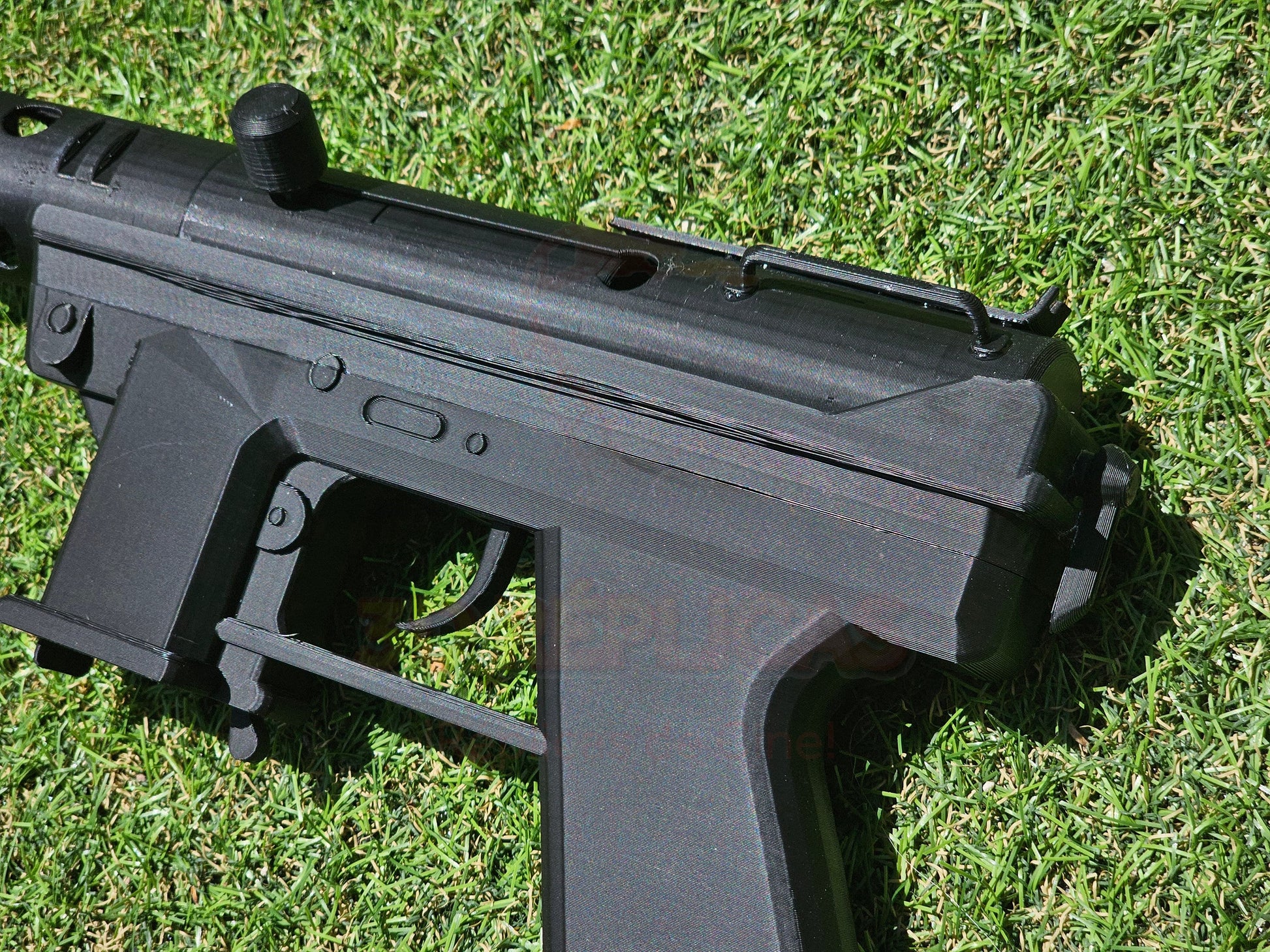 Intratec TEC-9 Machine Gun Prop Replica Big Trouble Little China Crank RoboCop Dead Man Down