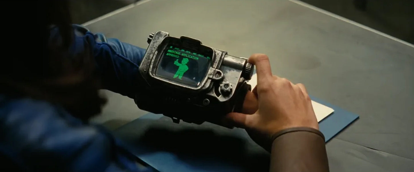 Fallout Lucy Pip-Boy 3000 Prop Replica Vault-Tec Cosplay 2024 TV Show - ELECTRONICS READY!