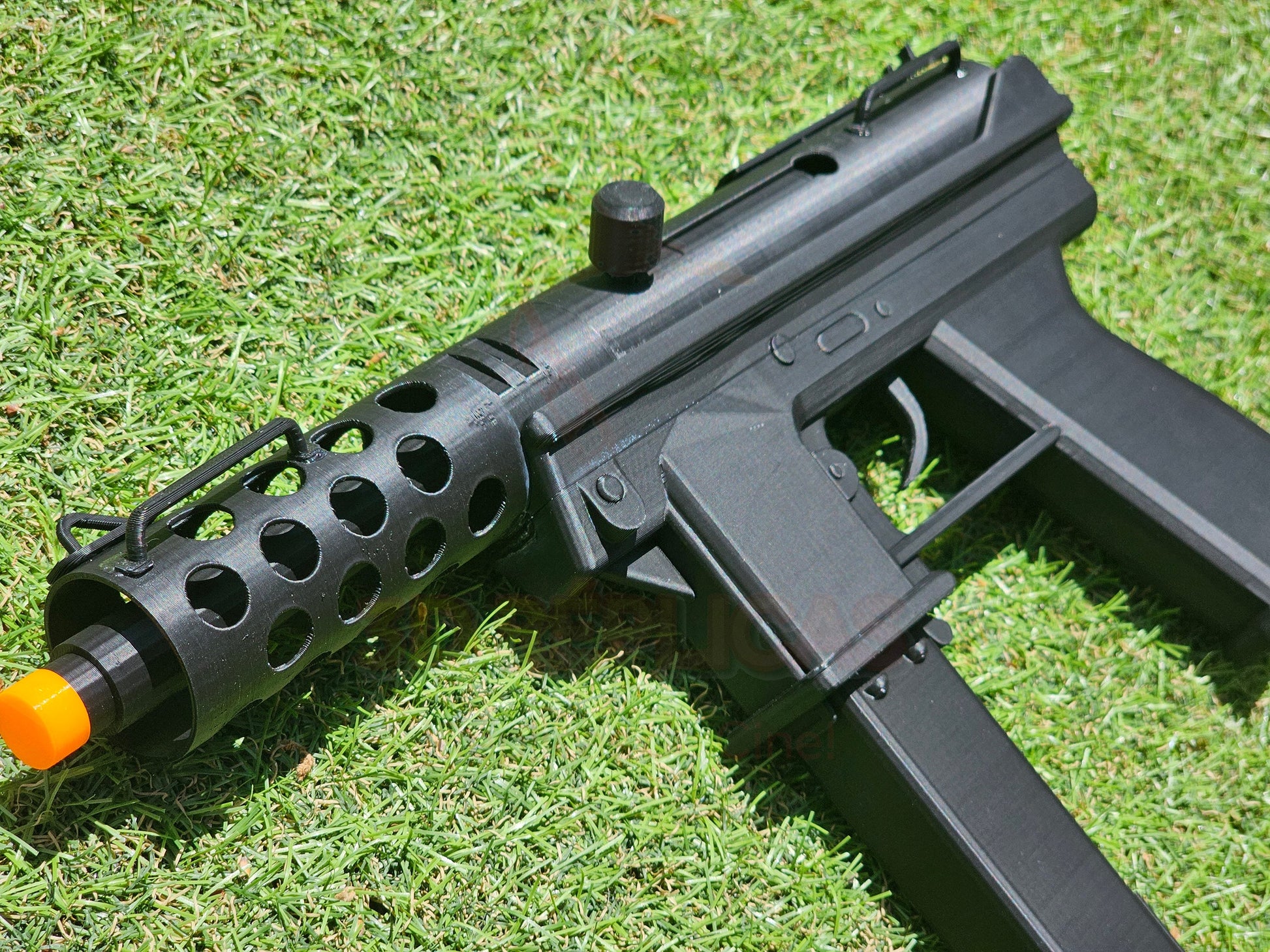Intratec TEC-9 Machine Gun Prop Replica Big Trouble Little China Crank RoboCop Dead Man Down