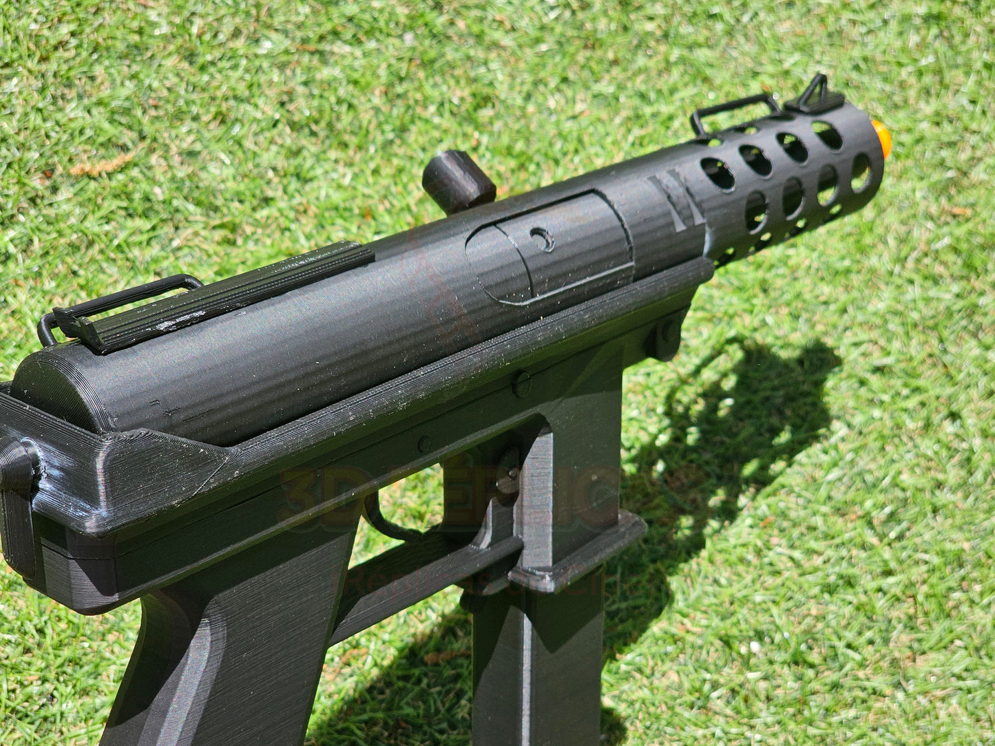 Intratec TEC-9 Machine Gun Prop Replica Big Trouble Little China Crank RoboCop Dead Man Down