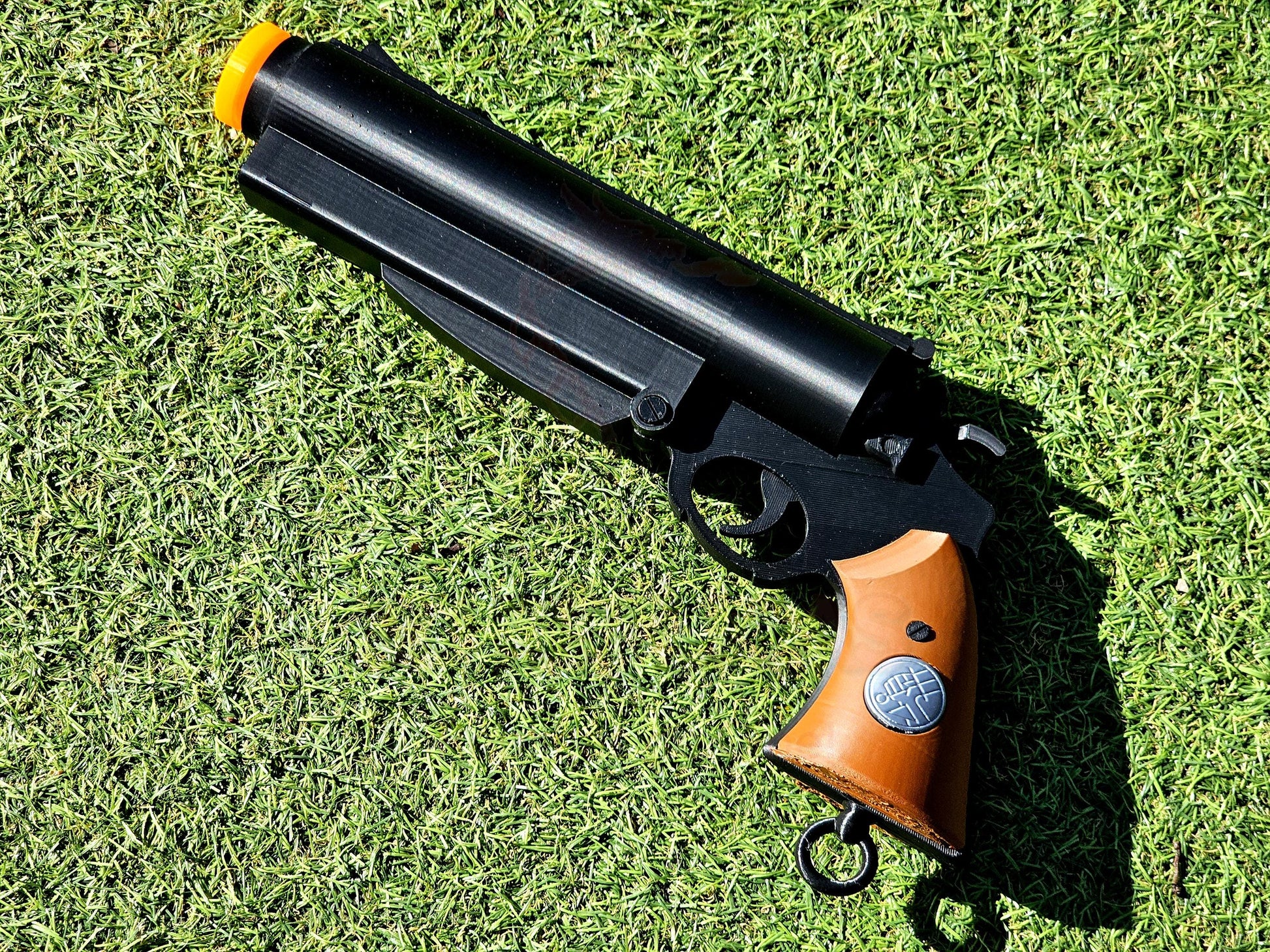 Hellboy Samaritan Gun Prop Replica Pistol Weapon Cosplay Mike Mignola