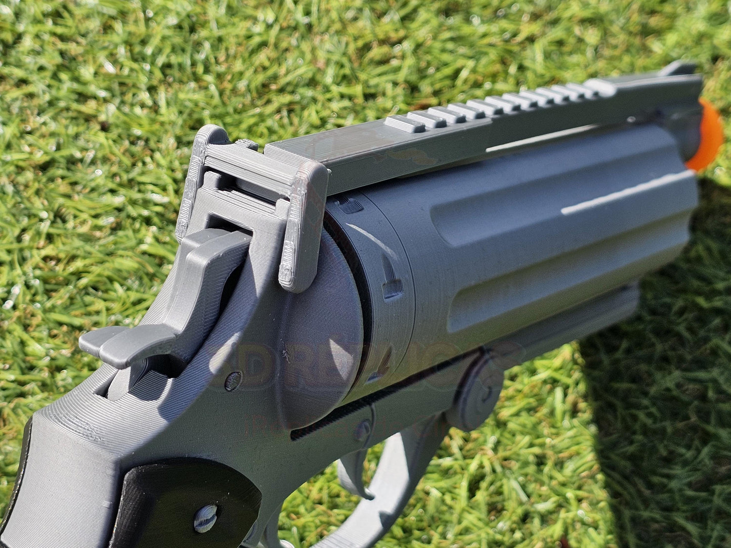 RIPD Revolver Nick Cruz (Ryan Reynolds) Gun Prop Replica Cosplay Deado Weapon