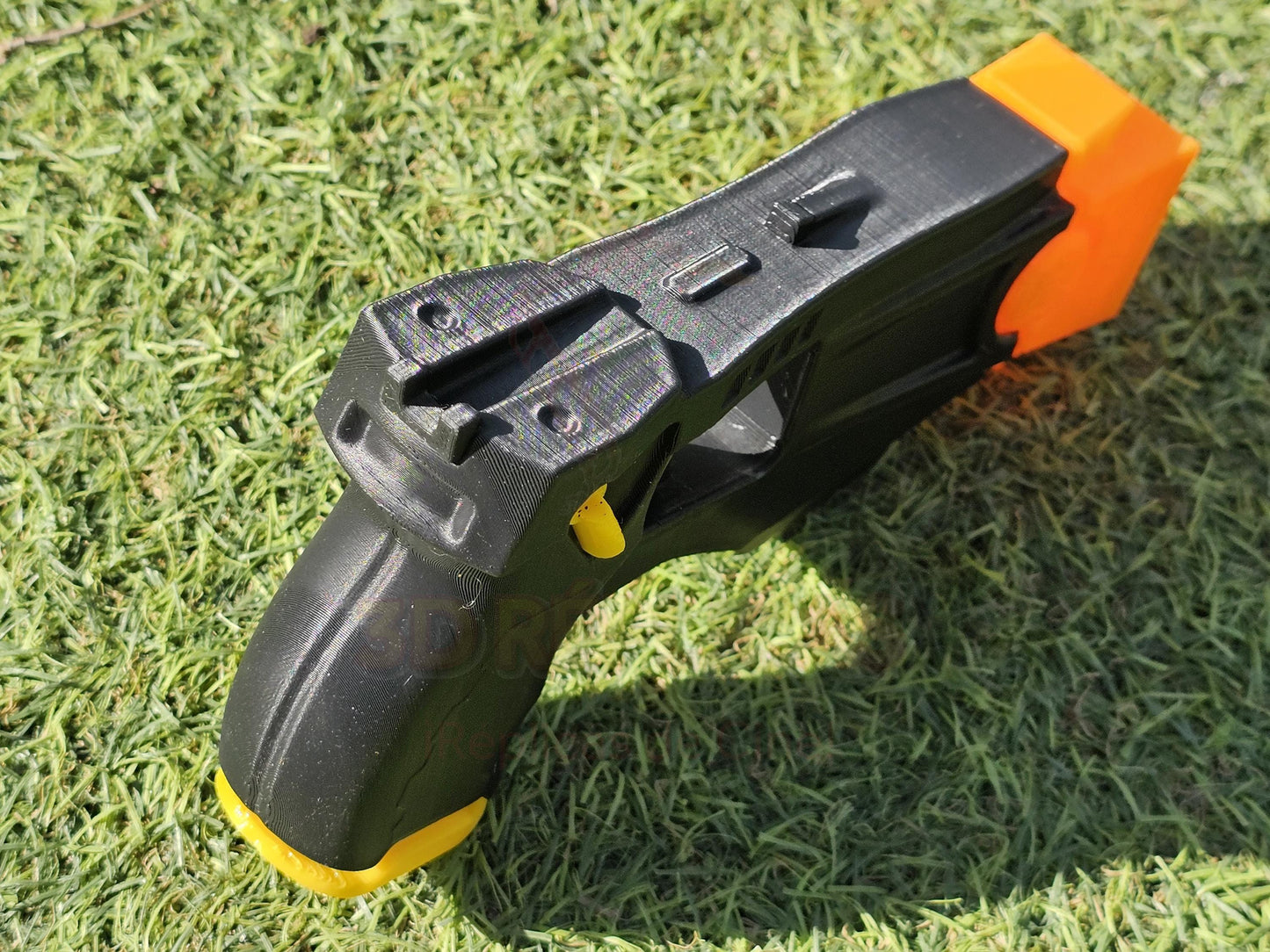X26 Taser Gun Pistol Prop Replica Cosplay Ant-Man and the Wasp Thor Salt - BLACK