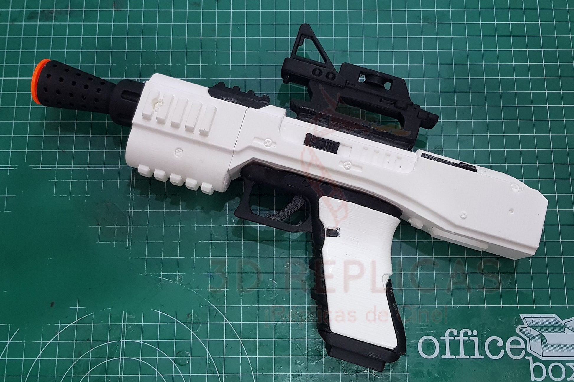 Star Wars SE-44C Stormtrooper Officer Blaster Pistol Cosplay Gun BattleFront Force Awakens