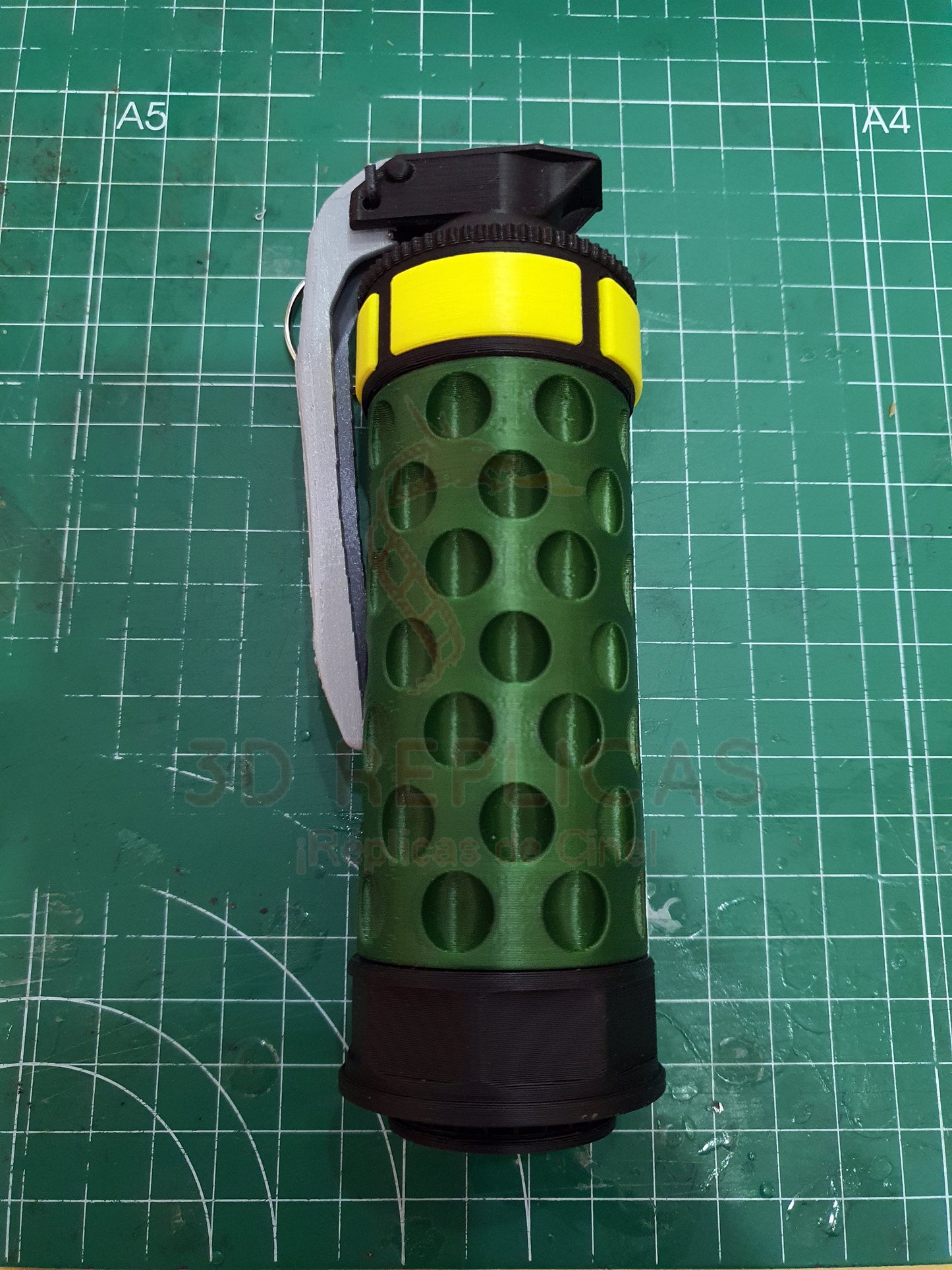 Ghost in the Shell YAKUZA Hand Grenade Cosplay Prop Replica - by buissonland