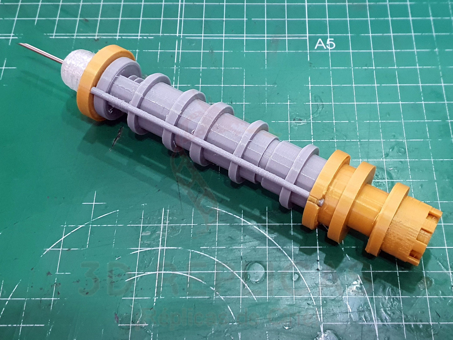 Dune Hunter Seeker Paul Atreides Cosplay Dart Prop Replica Weapon