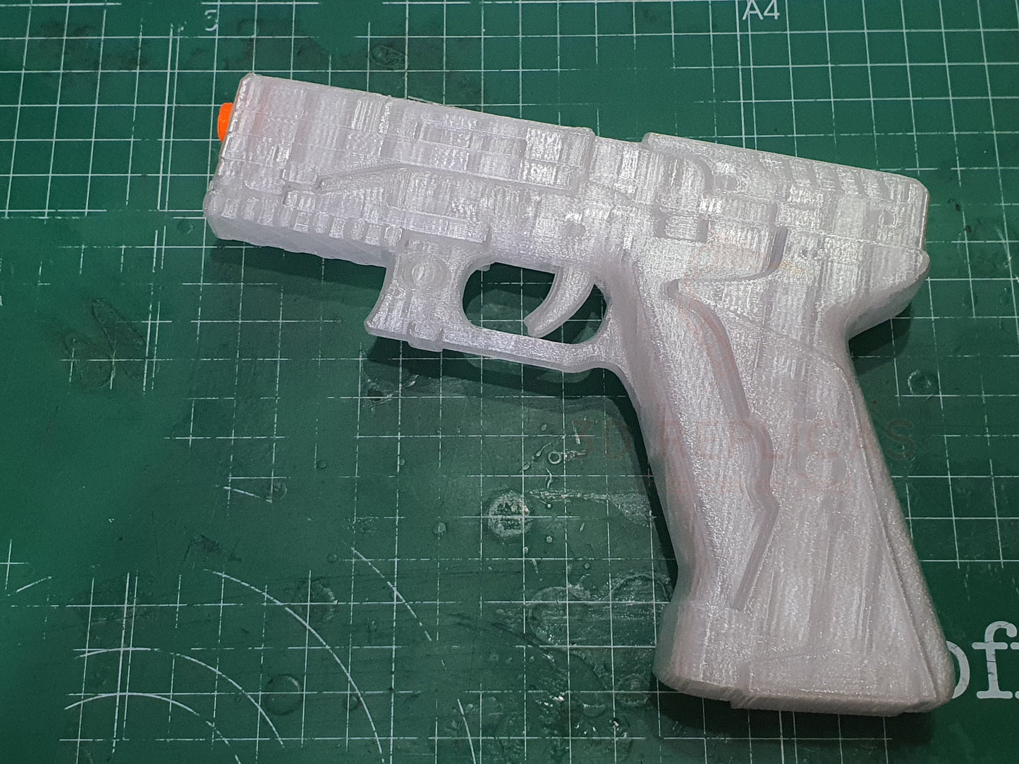 Ghost in the Shell Major's Thermoptic Pistol Blaster Gun Cosplay Prop Replica - CLEAR