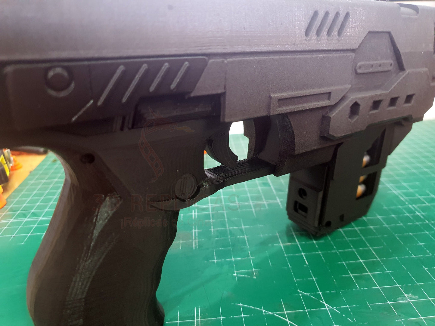 Dredd (2012) Lawgiver MkII Pistol Prop Replica Karl Urban Cosplay Kit