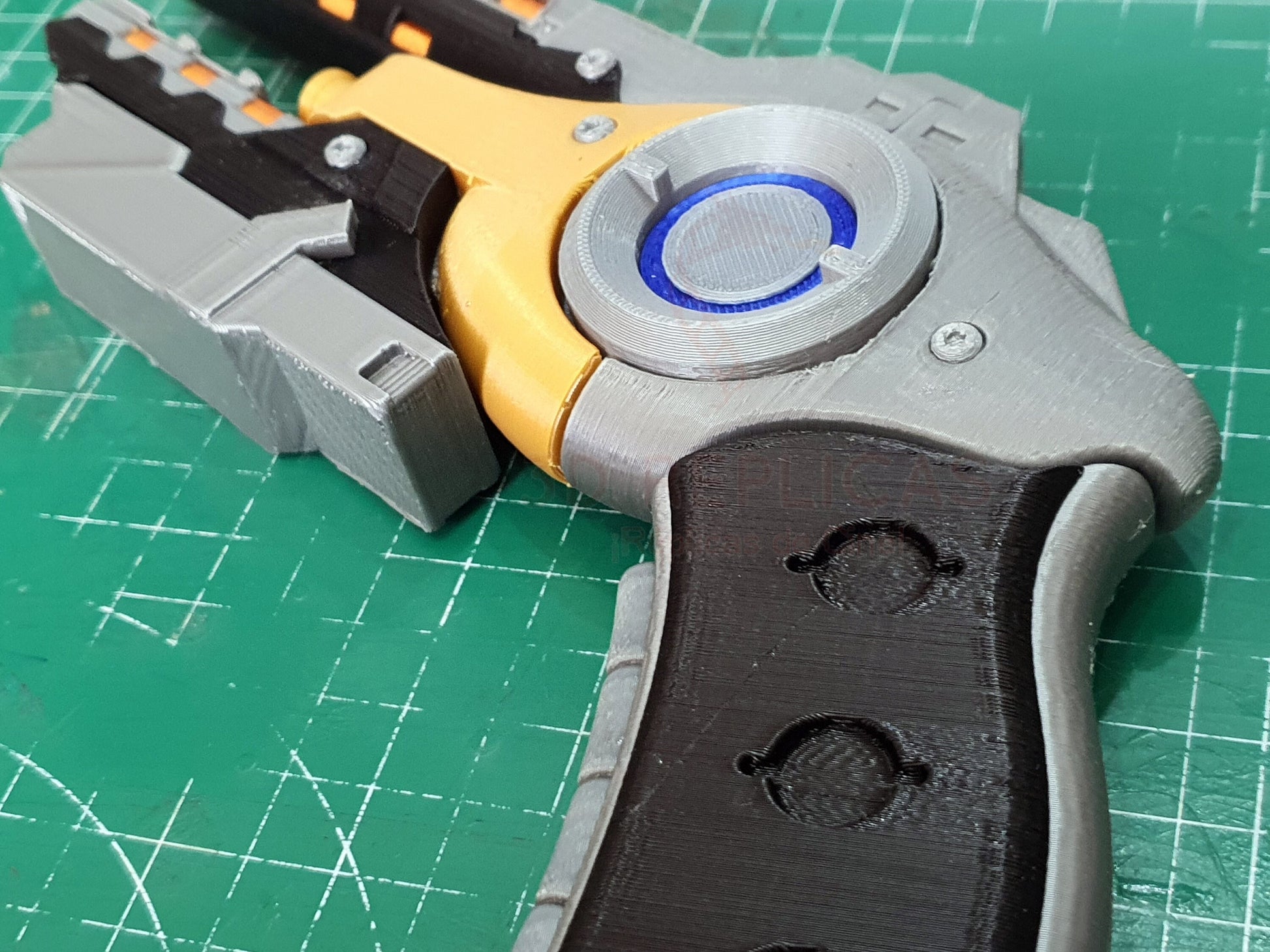 Enders Game Flash Gun Blaster Prop Replica Pistol Cosplay Pistol - by buissonland