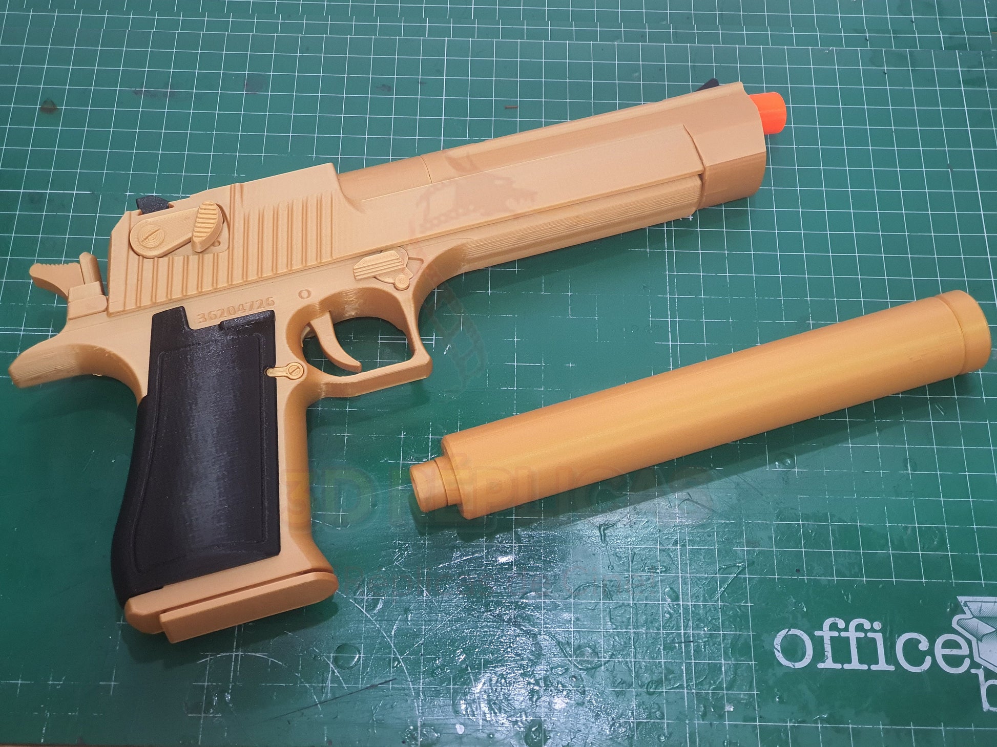 IMI Magnum Research Desert Eagle Pistol Cosplay Prop Replica Gun Charlie's Angels Crank Austin Powers Resident Evil