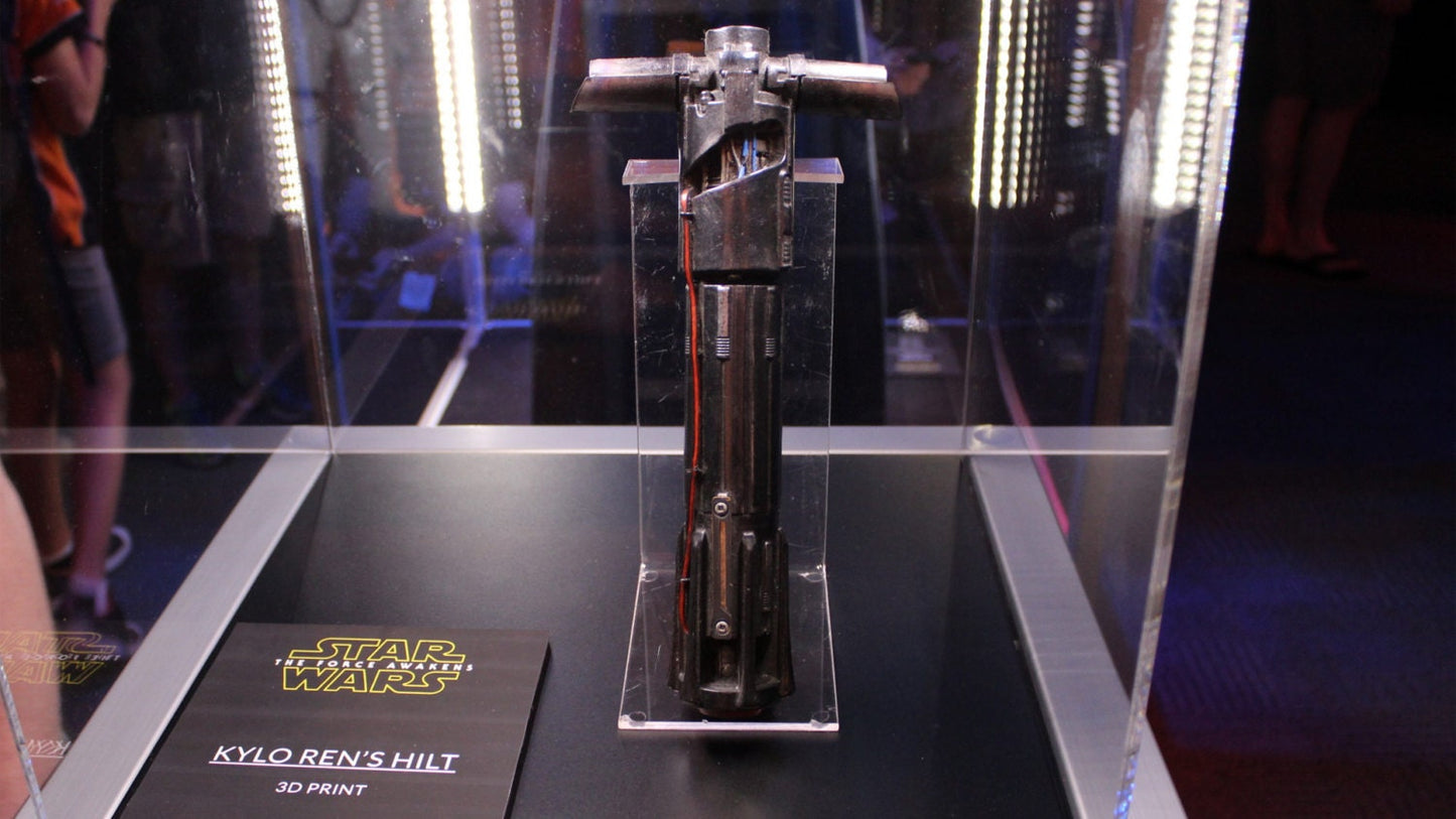 Kylo Ren Lightsaber Star Wars TFA Force Awakens Sable de Luz Espada Episodio VIII - El Despertar de la Fuerza