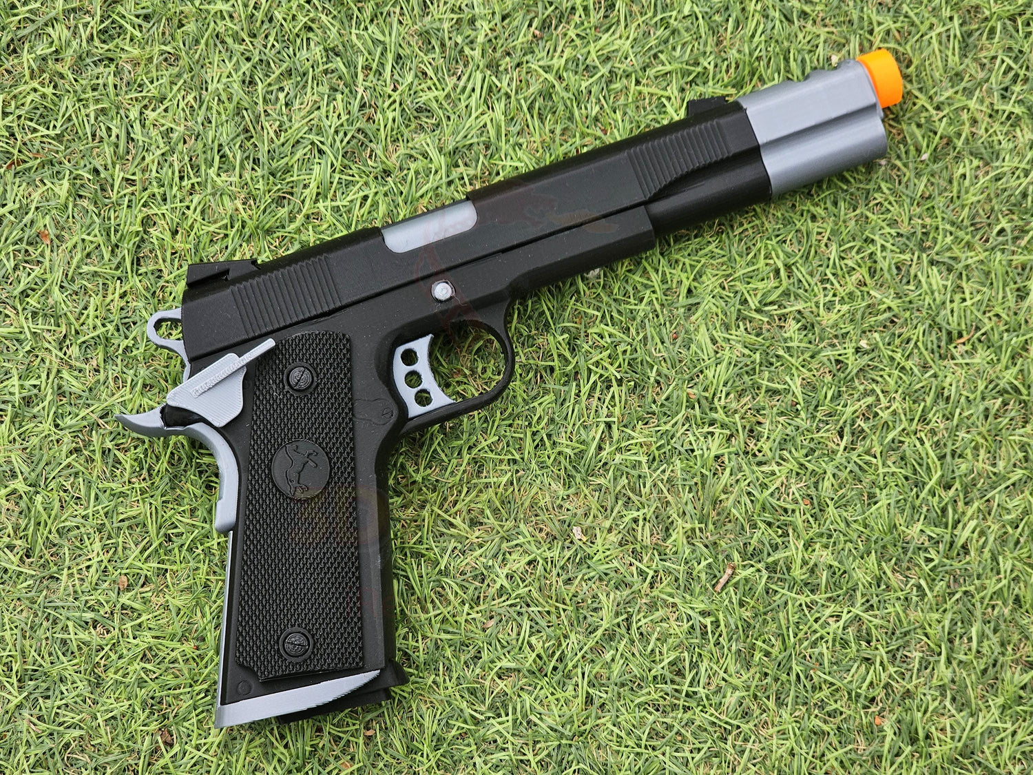 3D Printed Weapons Prop Replica Guns Blasters and Pistols for Cosplay