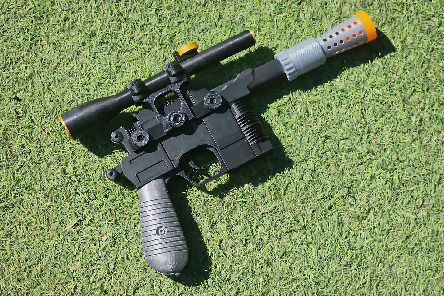 Han Solo Blaster DL-44 Pistol Prop Replica Star Wars Harrison Ford Cosplay Gun