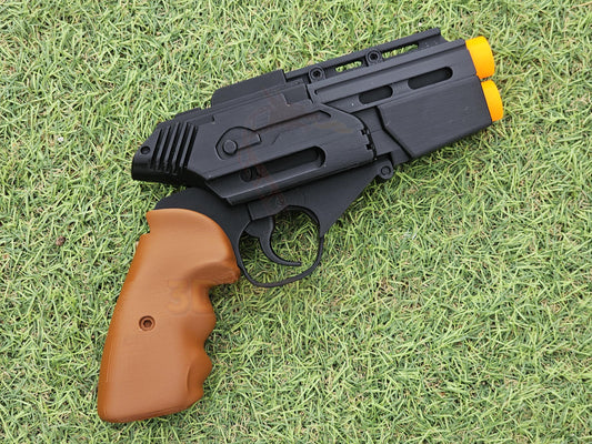 BattleStar Galactica Blaster Pistol Prop Replica Gun Cosplay - by buissonland