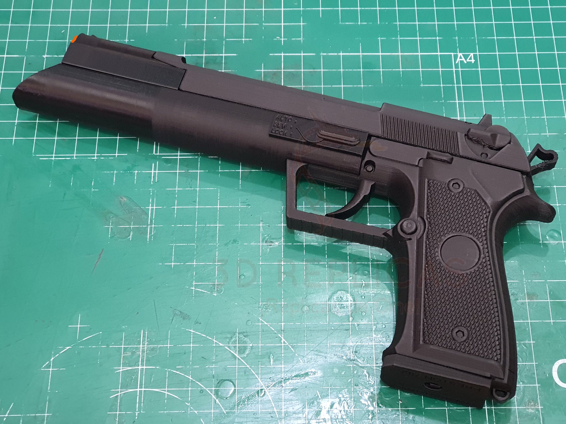 Equilibrium Cleric Grammaton Preston Gun Cosplay Prop Replica Pistol Beretta 92FS - by buissonland