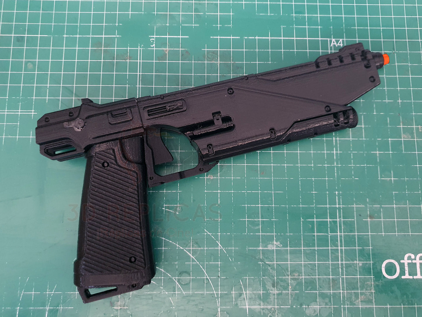 Star Wars Westar-35 Blaster Mandalorian Pistol Cosplay Gun Clone Wars Replica