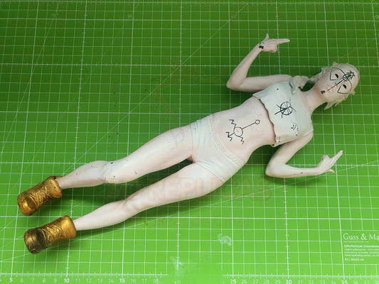 OUTLET! Yo-landi Visser 12" (30cm) Resin Statue - HAND Painted Figure from Die Antwoord Tension Yolandi Ninja Zef