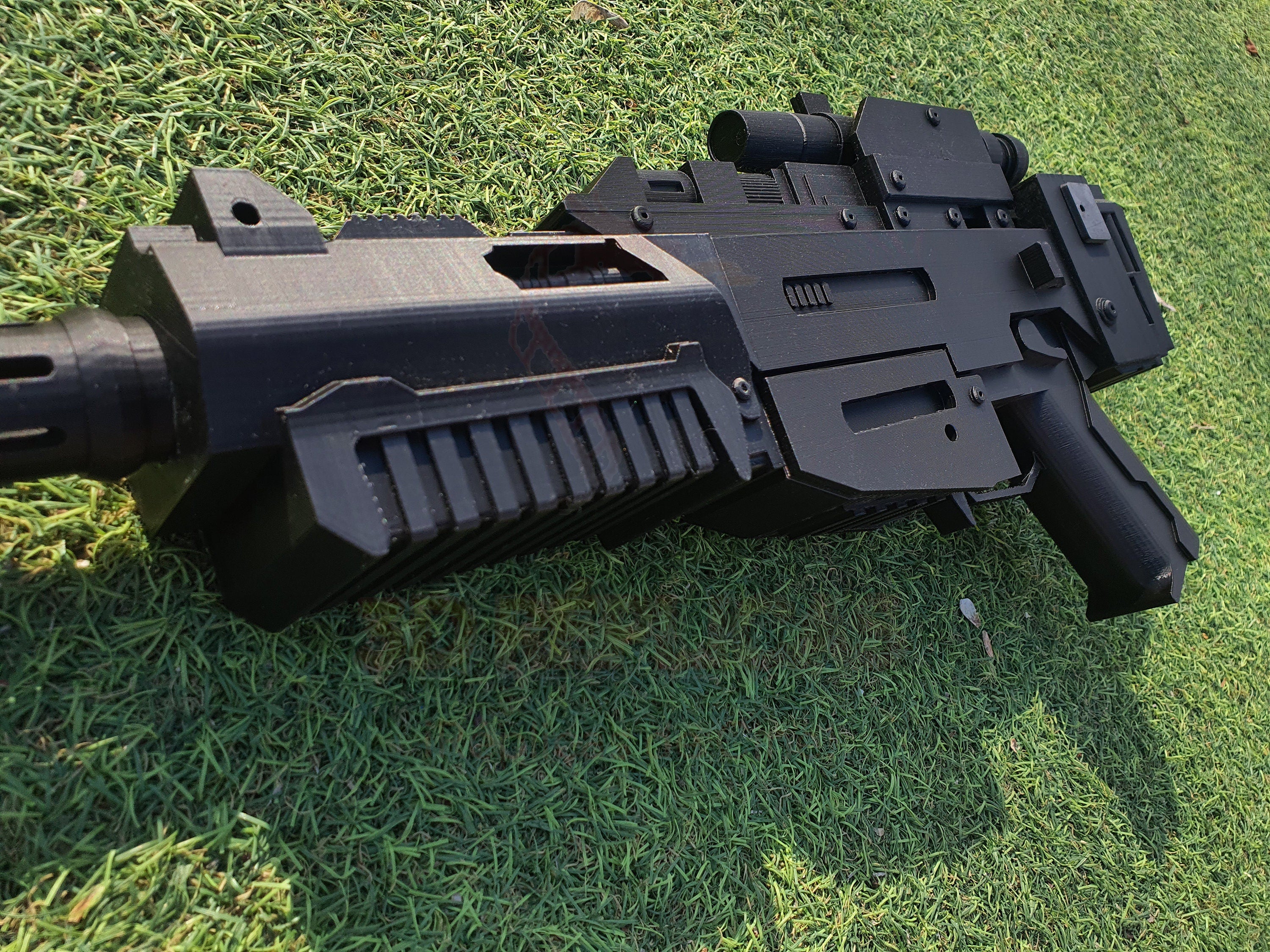 Homemade Cosplay Rifle Life Size Replica H | Collectible Sci-Fi Assault Rifle Prop For Cosplay ...